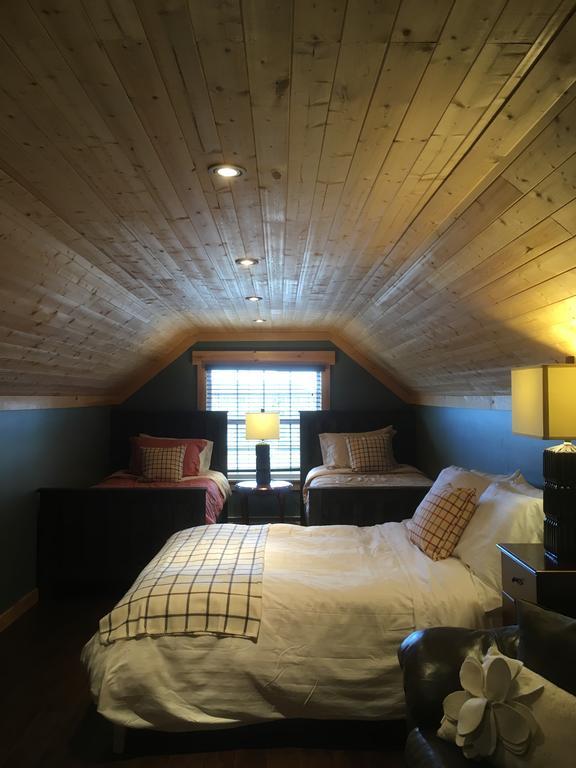 The Deer Lake Loft Dış mekan fotoğraf